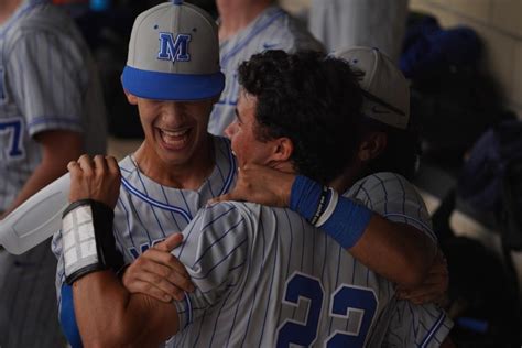 3winph|Lopez, Stevens lead UP to commanding win, extend .